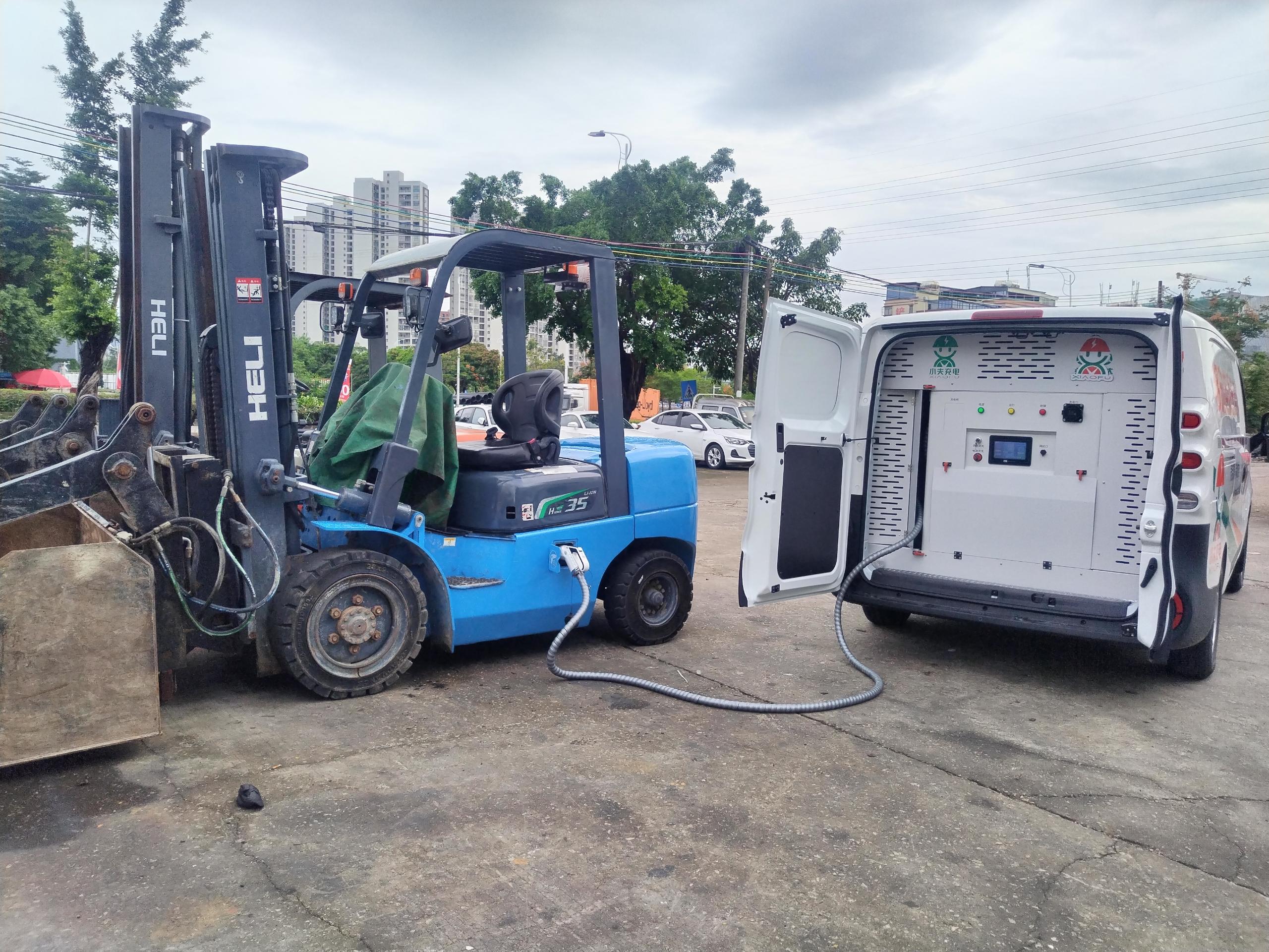 140kWh/90kW纯电动充电车